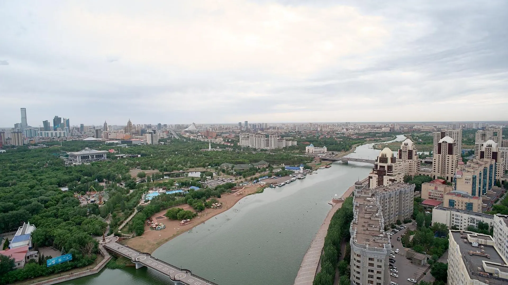 Grand Alatau Apartment Nur-Sultan  Kazakhstan